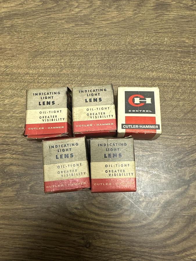 Cutler Hammer,10250TC21,Red Button LOT of 5