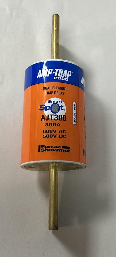 Used FERRAZ SHAWMUT,AJT300,DUAL ELEMENT TIME DELAY FUSE 300A 600V 500VDC