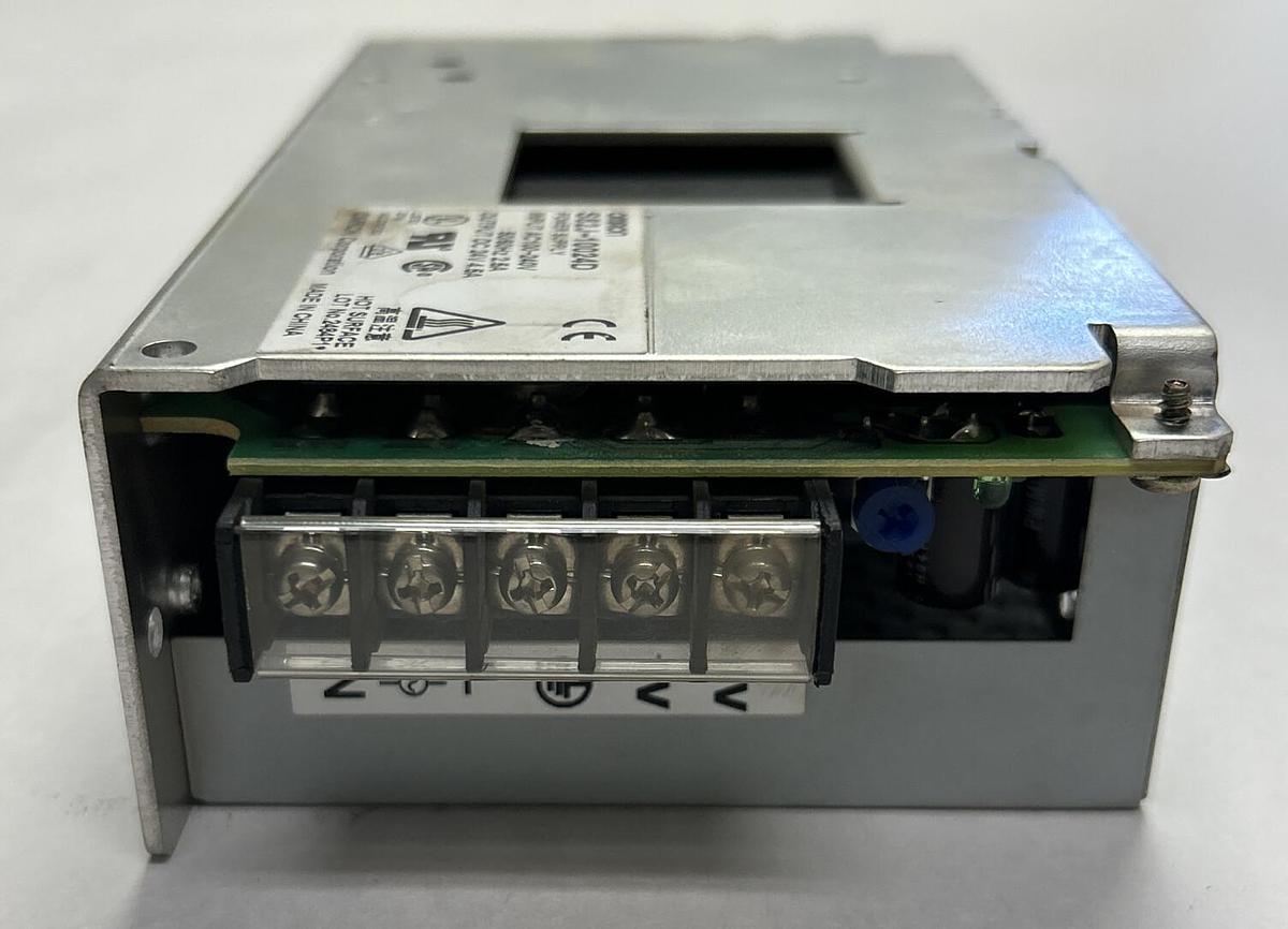 Used OMRON,S82J-10024D,POWER SUPLY 4.5A 24VDC