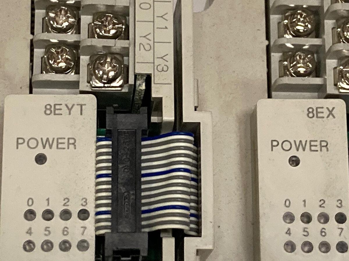 Used Mitsubishi,FX3G-60MT/ES,AC Base Unit FX2N-8EYT and FX2N-8EX Transistor Blocks