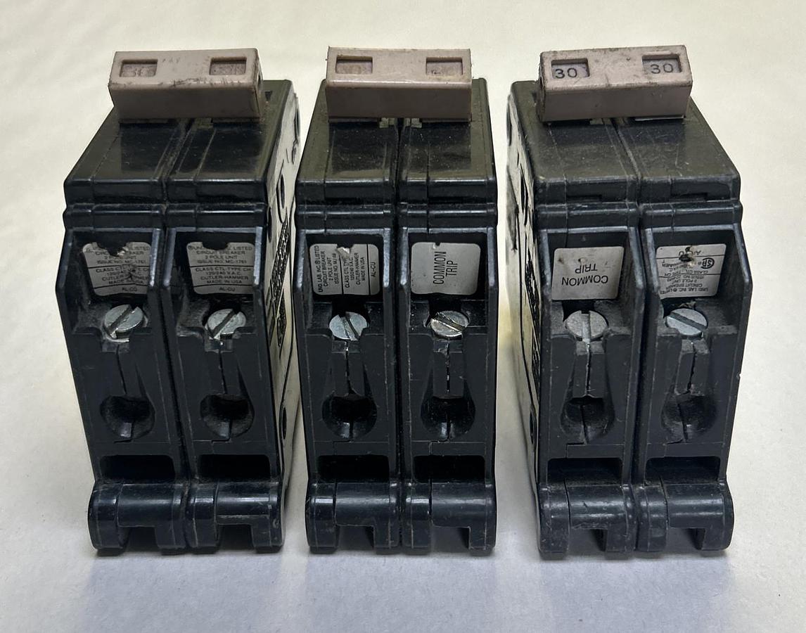 Used CUTLER-HAMMER,CH230,CIRCUIT BREAKER 30A 120/240V 2POLE LOT OF 3
