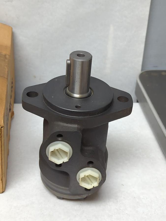 SAUER DANFOSS,151-0611,HYDRAULIC MOTOR OMP 80 NOS