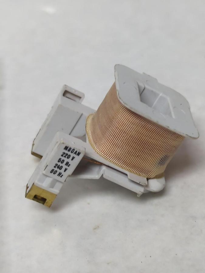 Used GENERAL ELECTRIC,MB0AN,REPLACEMENT COIL 240V LOT OF 2 PRE-OWNED