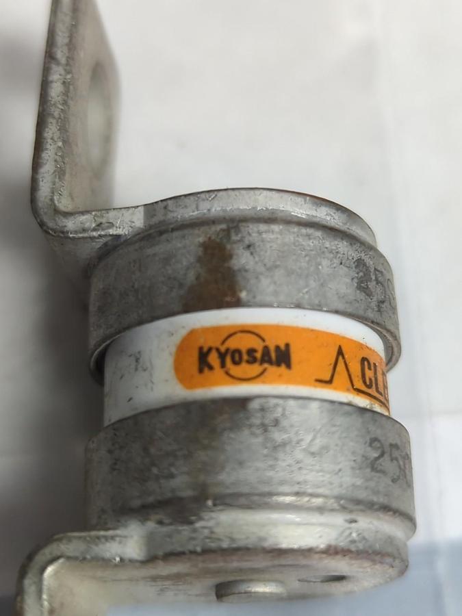 Used KYOSAN,25SH150,CLEARUP FUSE LOT OF 2 PRE-OWNED