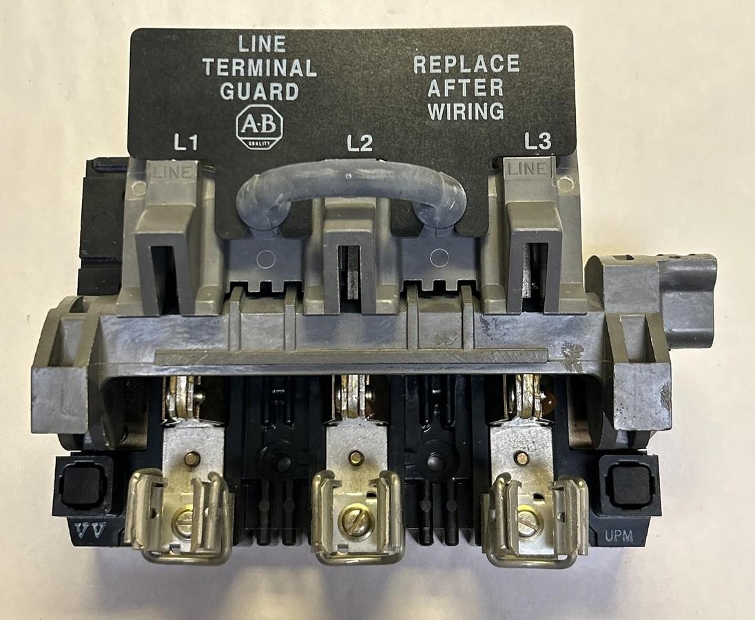 ALLEN BRADLEY,40021-567-02,DISCONNECT SWITCH NOS