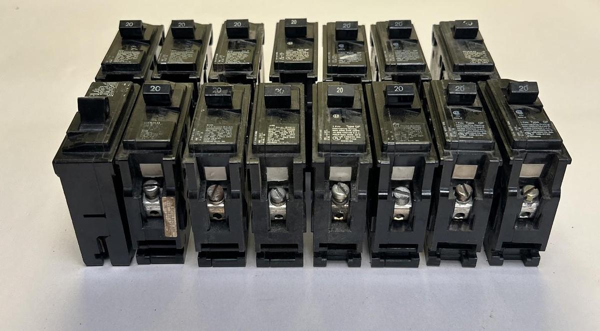 Used ITE,Q120,CIRCUIT BREAKER 20A 120/240V 1P LOT OF 15