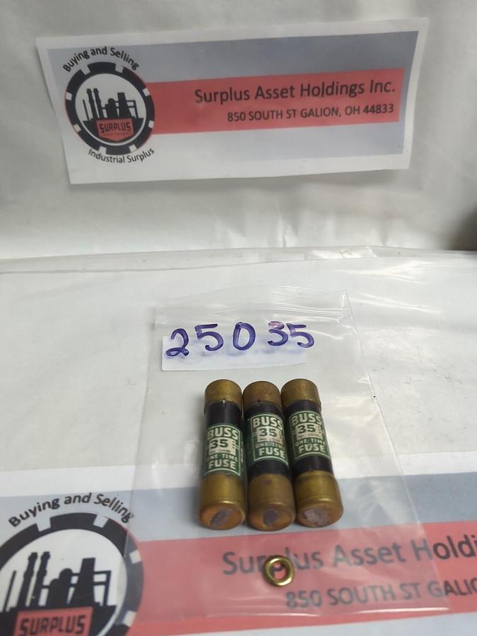 Used COOPER BUSSMANN,25035,ONE-TIME 35 AMP FUSE LOT OF 3 PRE-OWNED