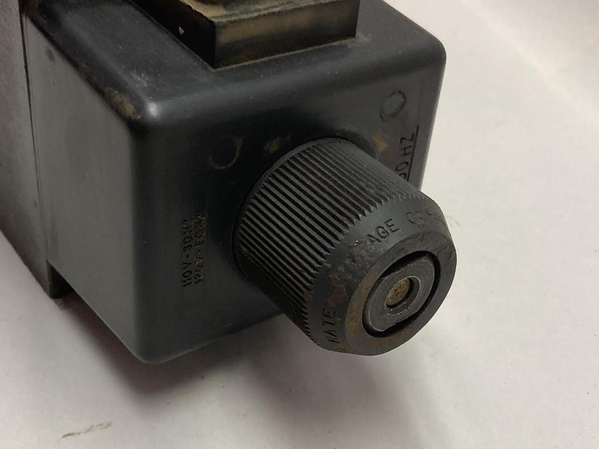 Used Rexroth,4WE10C31/OFCW110N9Z45,Hydraulic Valve