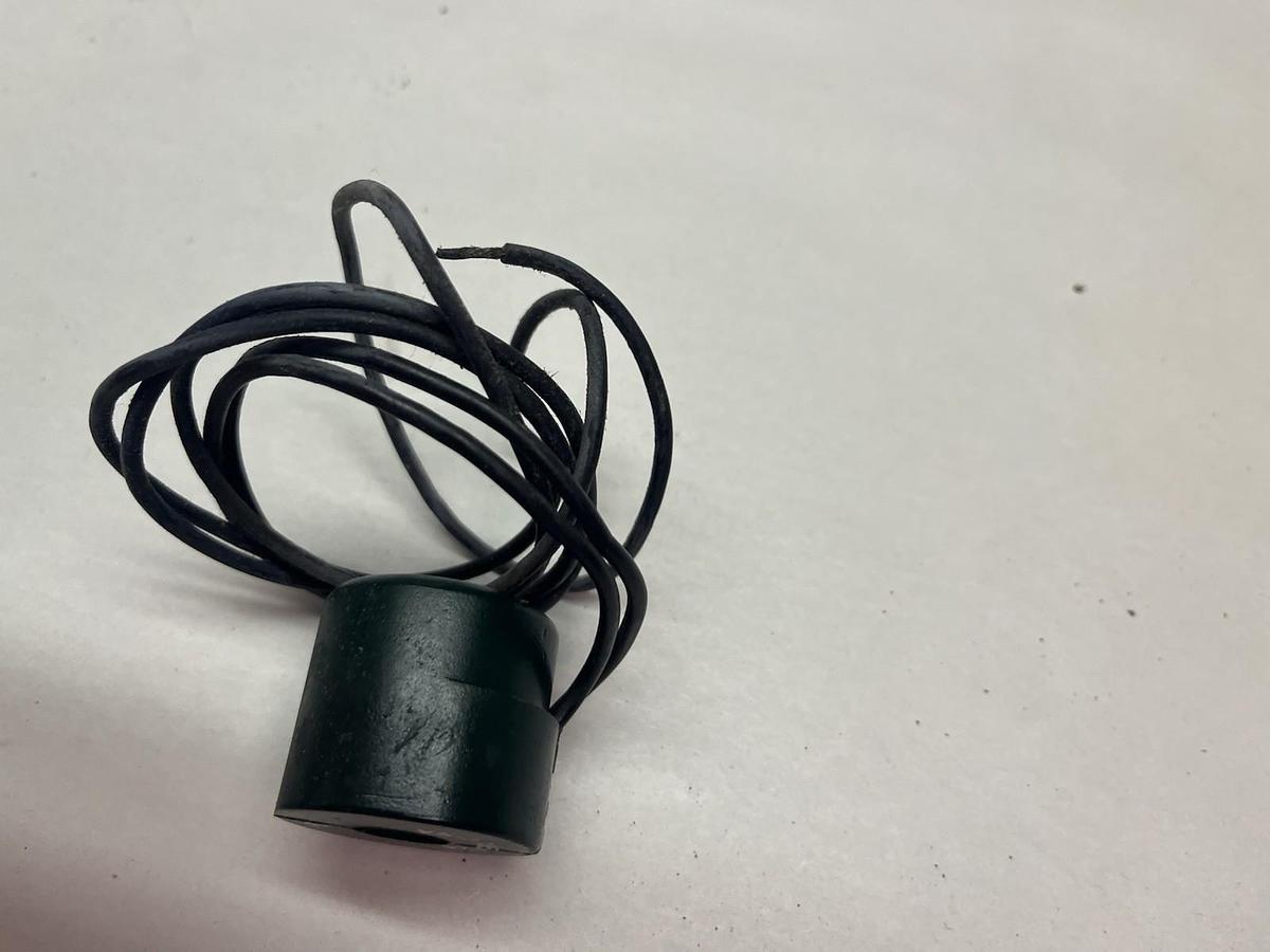 Used UNBRANDED,V5-7738-F24,COIL