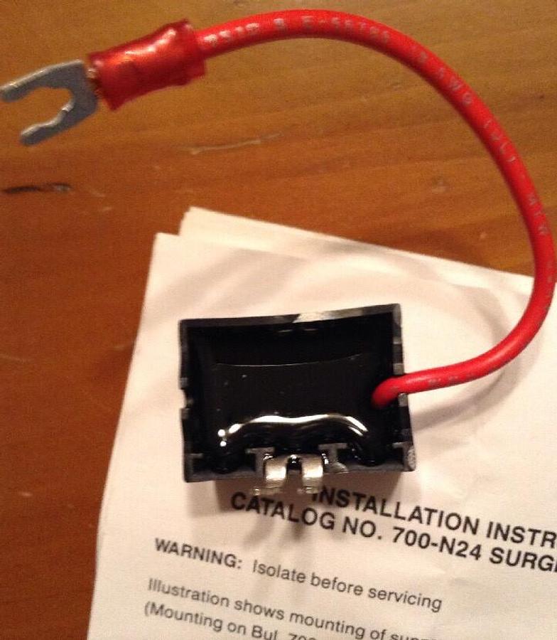 Allen-Bradley,700-N24,Surge Suppressor  Series B LOT OF 9