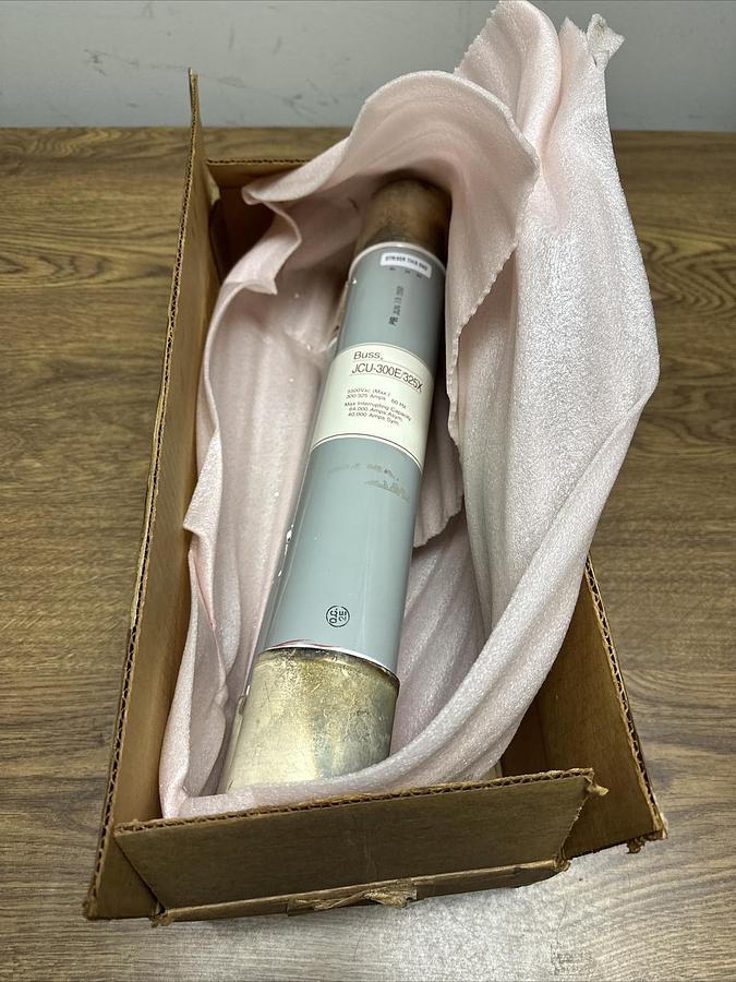 Buss,JCU-300E/325X,Fuse 300-325Amp 5500VAC Max