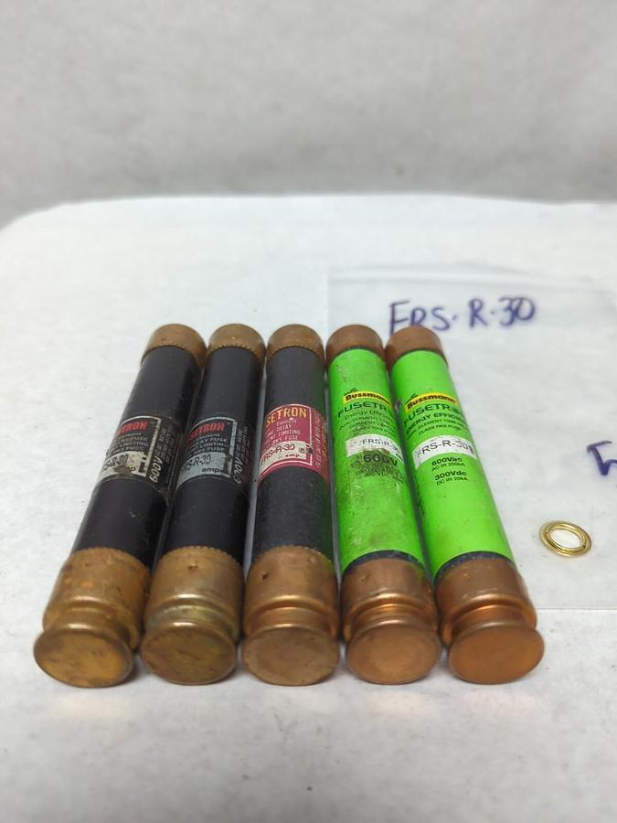 Used COOPER BUSSMANN,FRS-R-30,FUSETRON 30 AMP FUSE LOT OF 5 PRE-OWNED