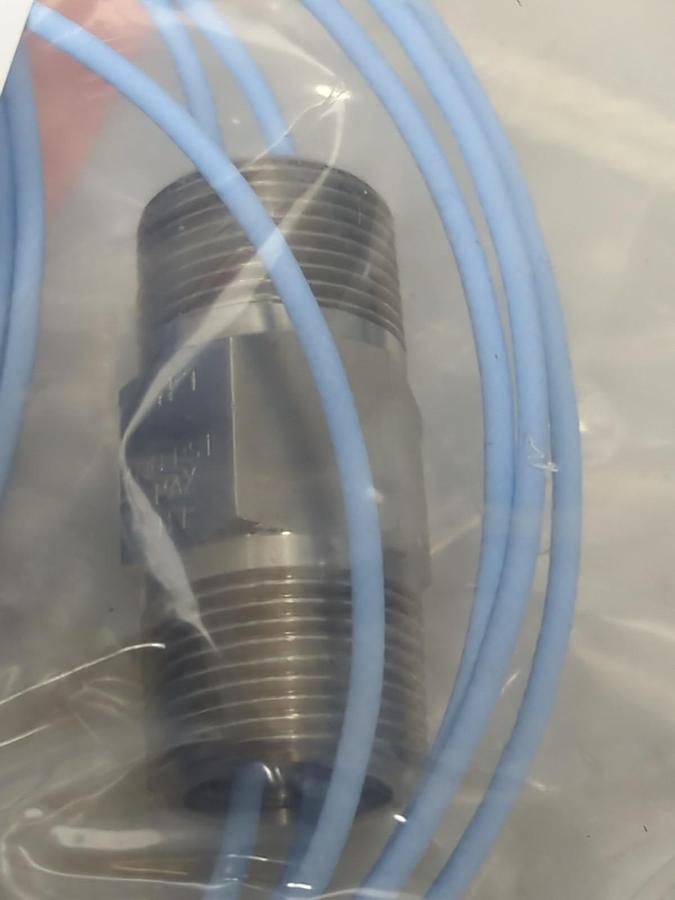 BENTLY NEVADA,330162-01-80-80-15-15-94-01-02,SENSOR NOS