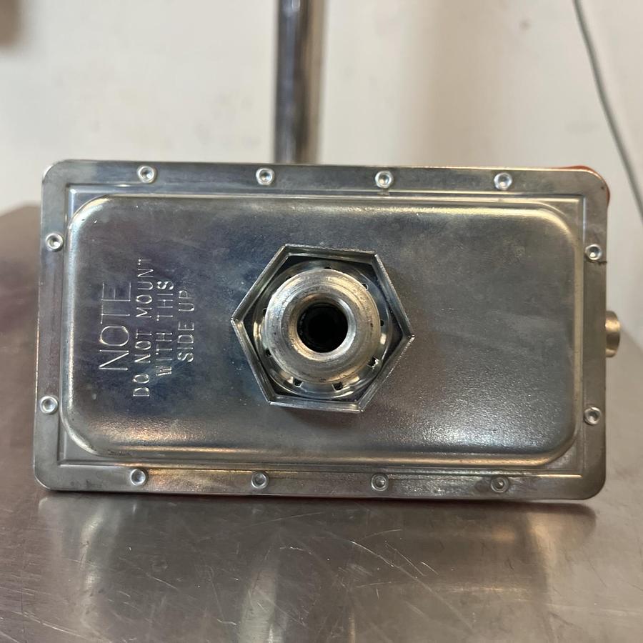 CLEVELAND CONTROLS,DFSH-CO,DIFFERENTIAL PRESSURE SWITCH .4 SETPOINT