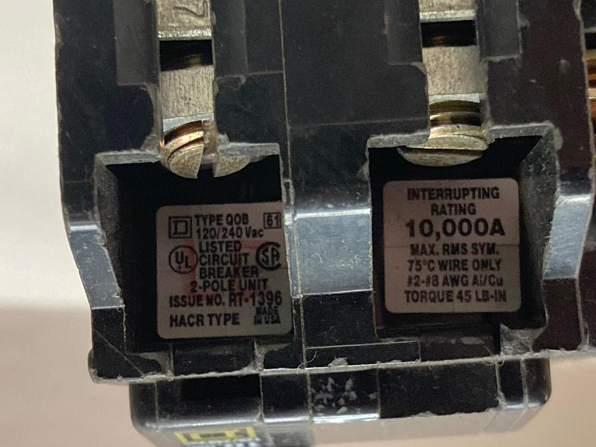 Used Square D,QOB2701021,2-Pole Bolt-On Circuit Breaker 120/240Vac