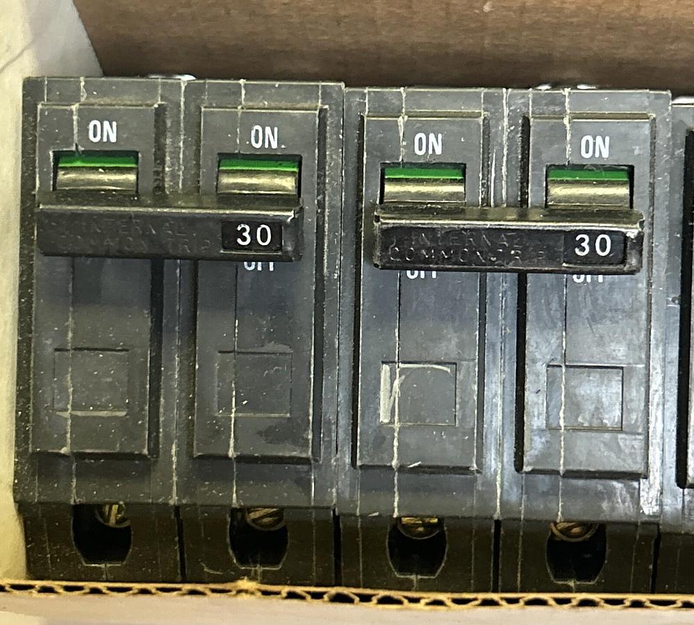 Used GENERAL ELECTRIC,THQB2130,CIRCUIT BREAKER 30A 120/240V 2P LOT OF 5