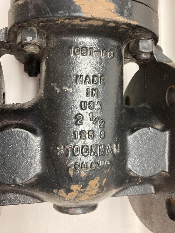 Used Stockham,1061-09,Bronze Gate Valve 2-1/2 Inch 125 S 200 CWP
