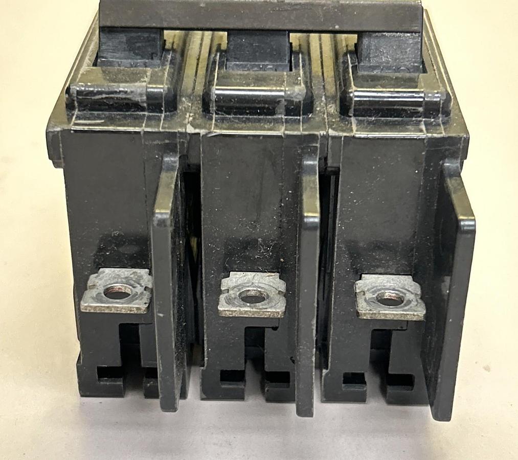 Used GOULD ITE,BQ3-B060H,CIRCUIT BREAKER 60A 240V 3P