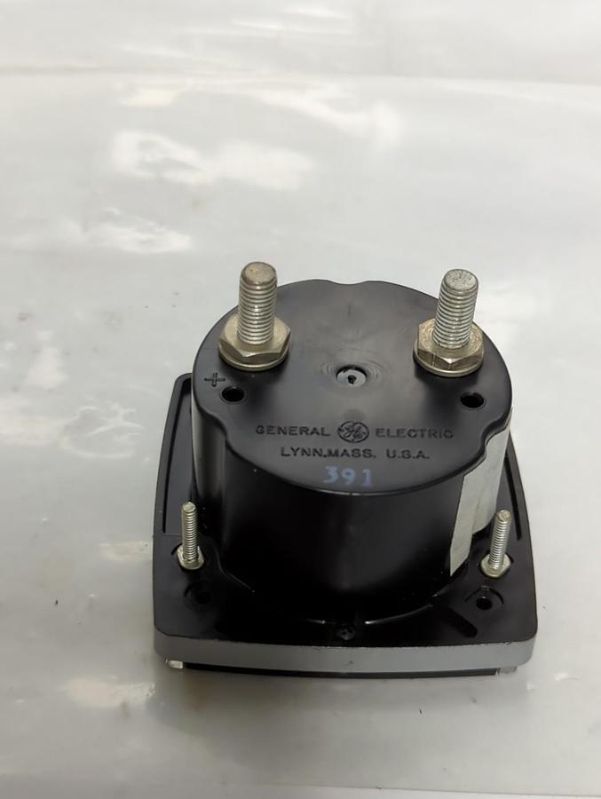 Used GENERAL ELECTRIC,5-0-5,PANEL METER 5-0-5 DC KILOAMPERES PRE-OWNED