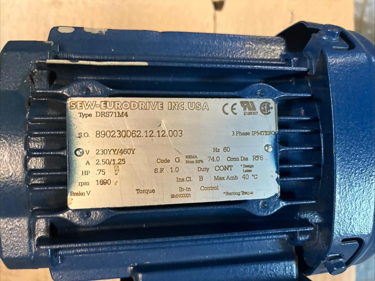 SEW EURODRIVE,S47DRS71M4,GEARMOTOR 32.48 3/4HP 1690RPM