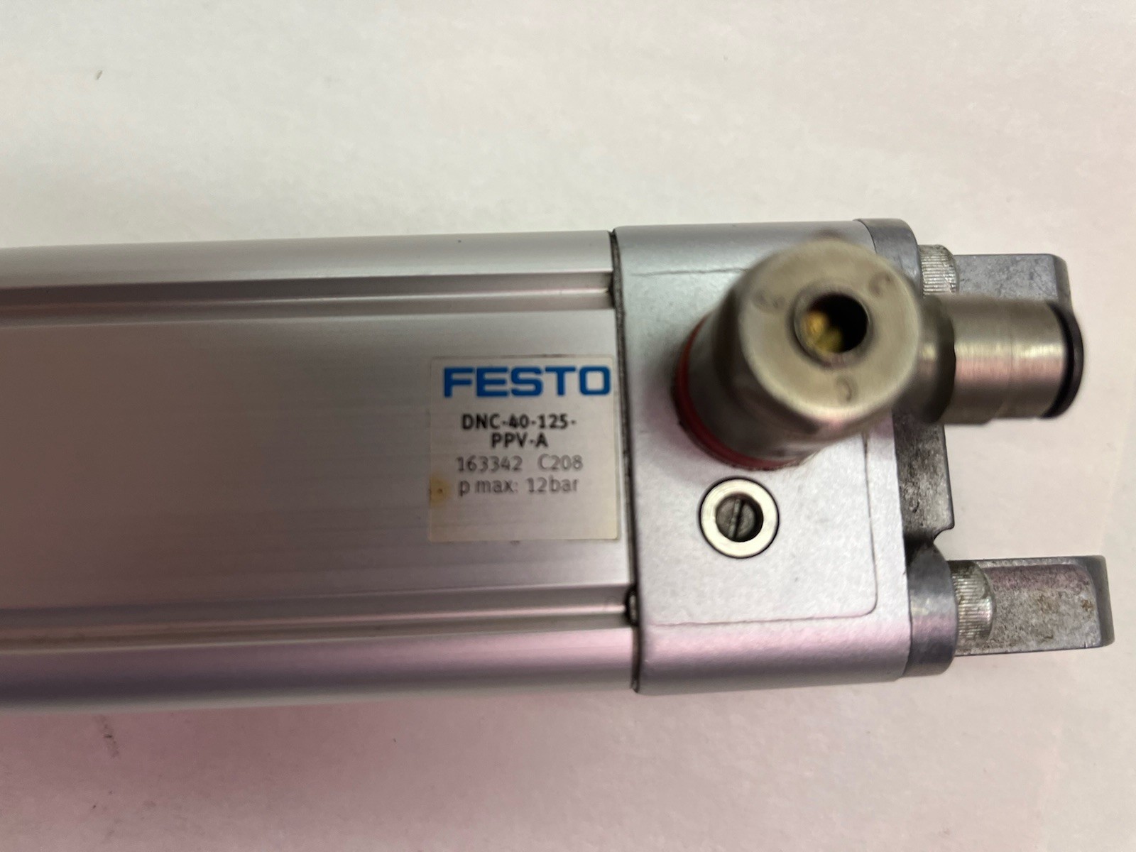 Used FESTO,DNC-40-125-PPV-A,CYLINDER BORE 40MM STROKE LENGTH 125MM