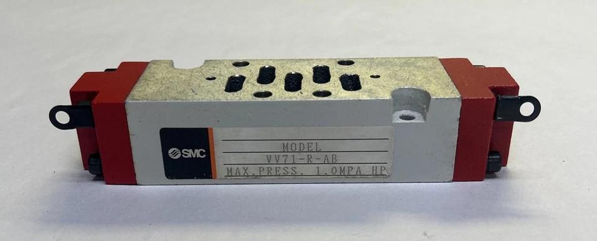 SMC,VV71-R-AB,EXHAUST SPACER NOS