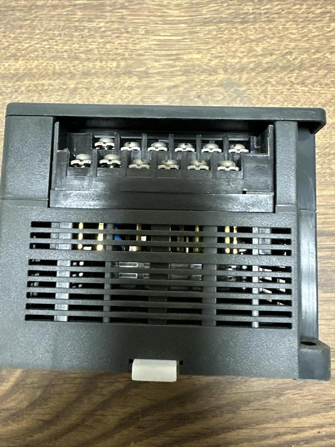 Used GE VersaMax,IC200UEX624-C,Micro Analog Expansion Unit