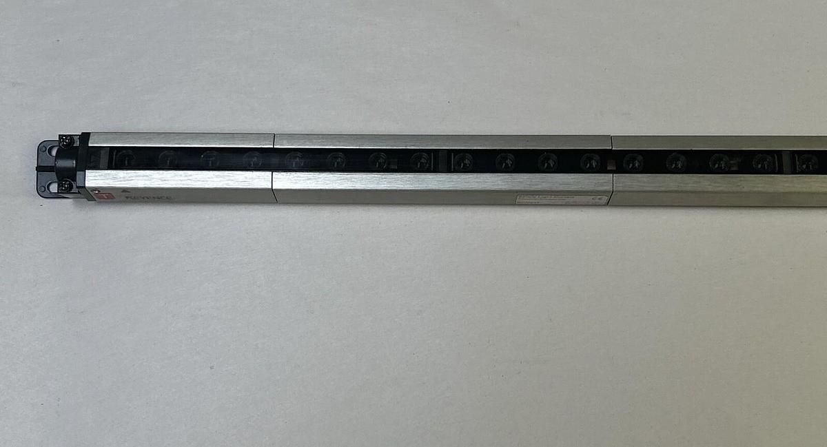 Used KEYENCE,PJ-V20T,TRANSMITTER BASE W/ PJ-V21T EXTENSION