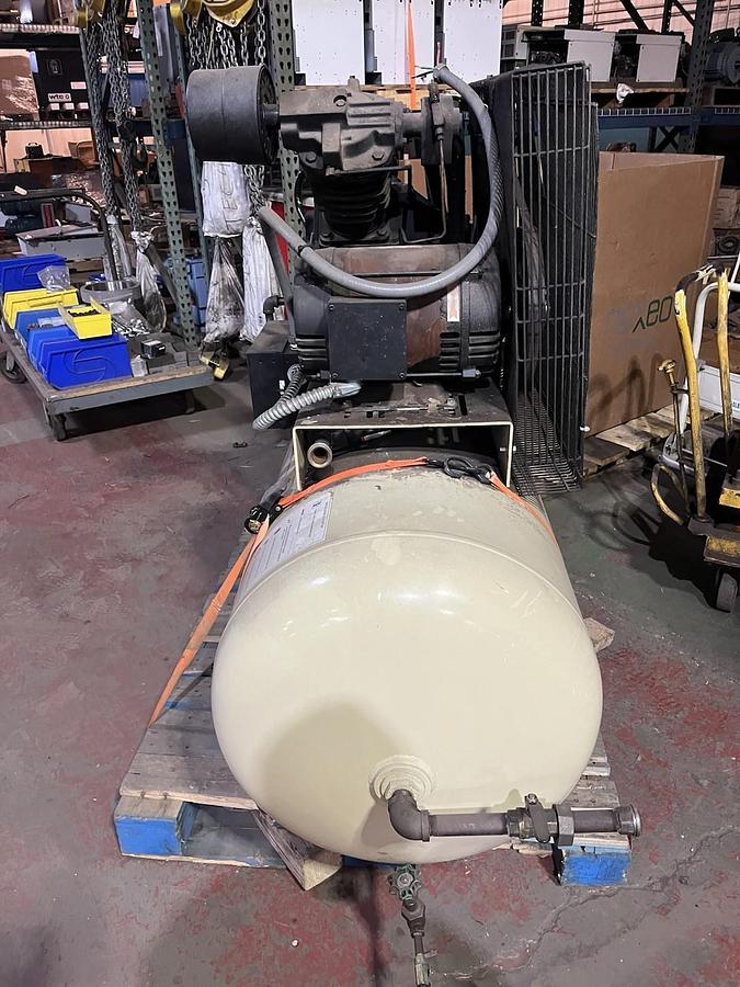 Used INGERSOLL RAND,2545E10, AIR COMPRESSOR 10HP 2 STAGE 230/460V 3PH