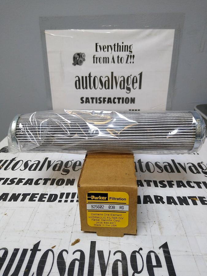 Used Parker,925602 03B  RG,Oil Filter NOS