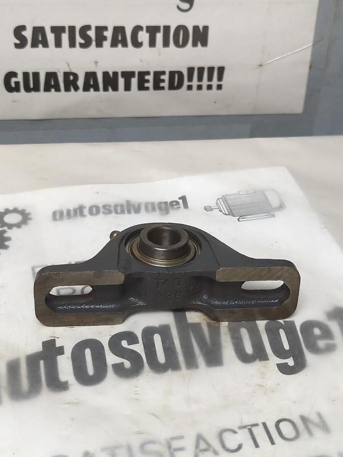 FAFNIR,RAS-5/8,PILLOW BLOCK BEARING 5/8 INCH BORE MISSING BOX