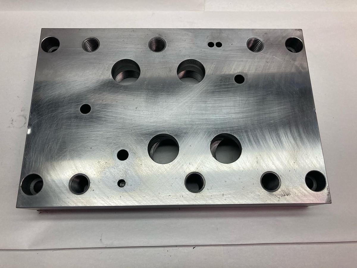 Used Daman,0715 DD10SPB20P,Hydraulic Manifold Block
