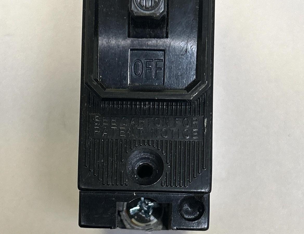 Used ITE,EH1-B020,CIRCUIT BREAKER 20A 277V 1P