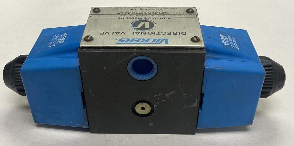 Used EATON VICKERS,DG4S4-012N-B-60, DIRECTIONAL PILOT VALVE