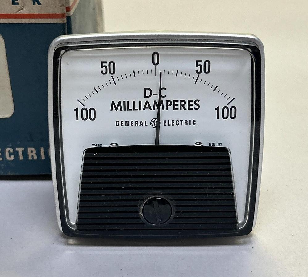 Used GENERAL ELECTRIC,50-152112JRJR2,PANEL METER 100-100 DC MILLIAMPERES NEW