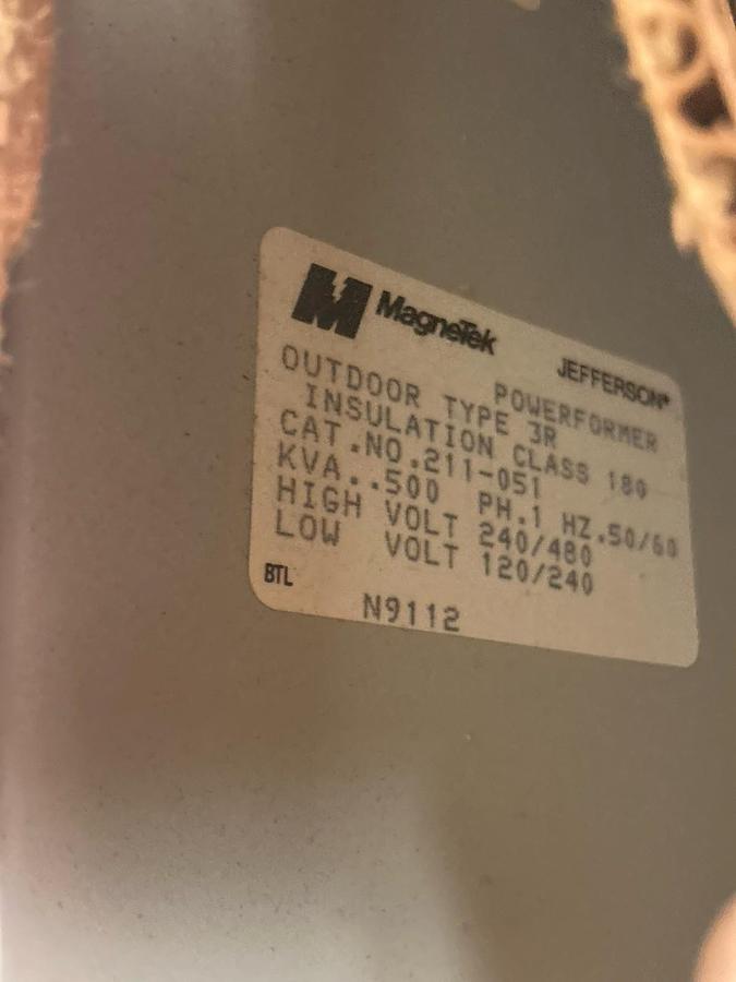 Used Magnetek,211-051,1-Phase Powerformer 500kVa 50/60Hz Class 180