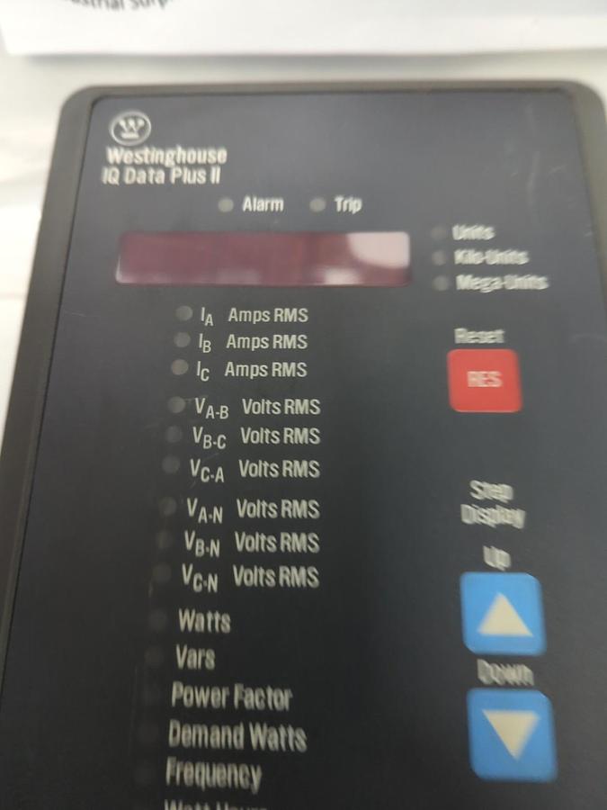 Used WESTINGHOUSE,2D78522,IQ DATA PLUS II DIGITAL METER WITH POWER SUPPLY/ANALYZER