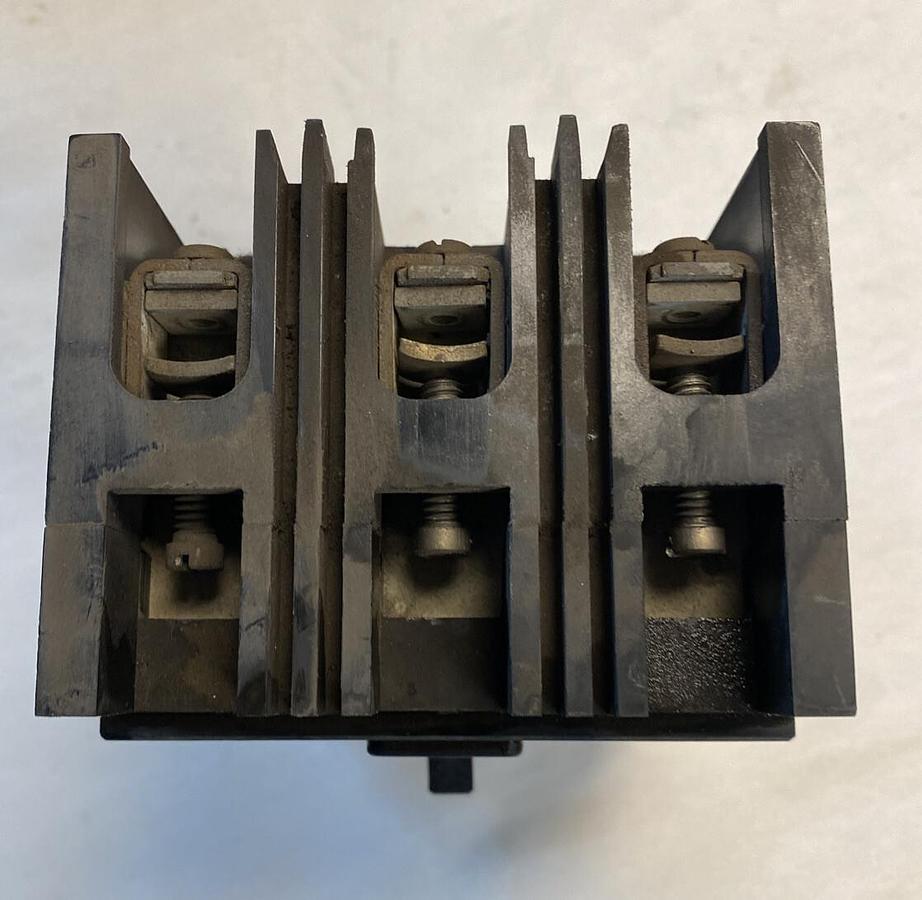 Used Westinghouse,4494D95G28,Circuit Breaker 30 AMP 600 VAC 3 Pole