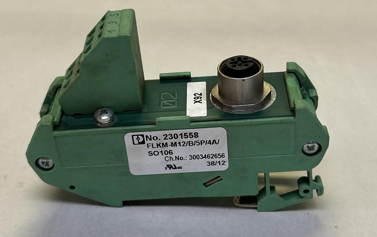 Used PHOENIX CONTACT,FLKM-M12/B/5P/4A/SO106,VARIOFACE MODULE LOT OF 5