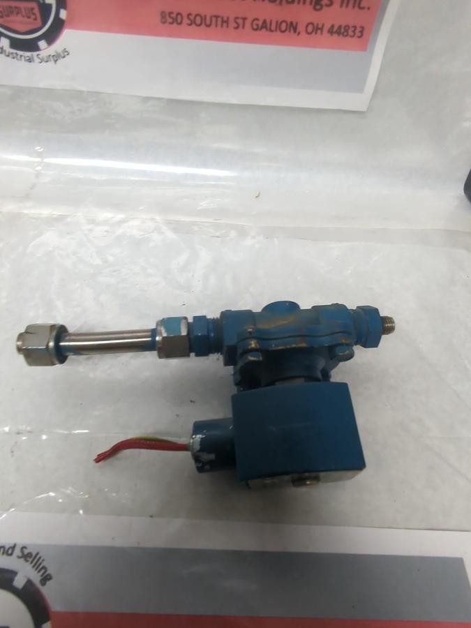 Used ASCO,8210G94,VALVE 1/2 INCH 10.1 WATTS PRE-OWNED