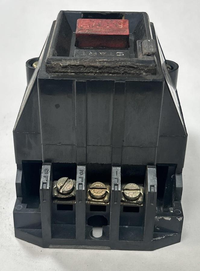 Used SQUARE D,2510MBG2,MANUAL MOTOR STARTER SIZE M-0