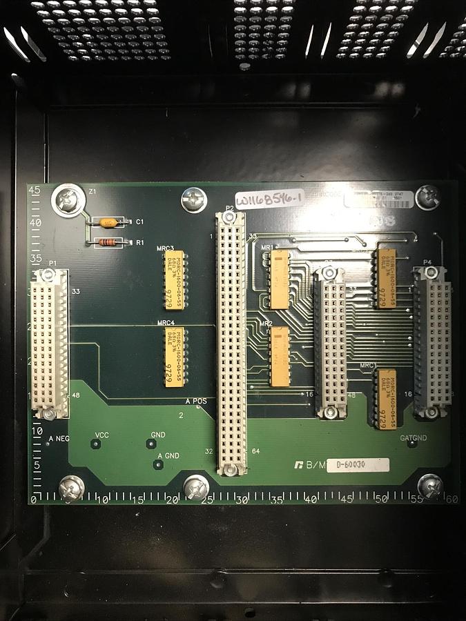 Used Reliance,805401-1S DC,Power Module Interface Rack 4 Slots with Fan