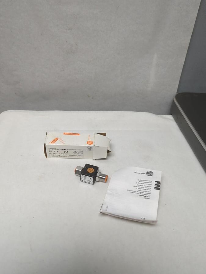EFECTOR,TP3233,TEMPERATURE ANALOG TRANSMITTER NOS