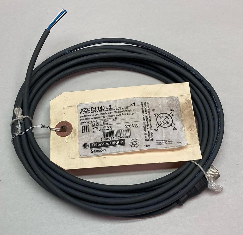 Telemecanique,XZCP1141L5,Photoelectric Sensor Connector