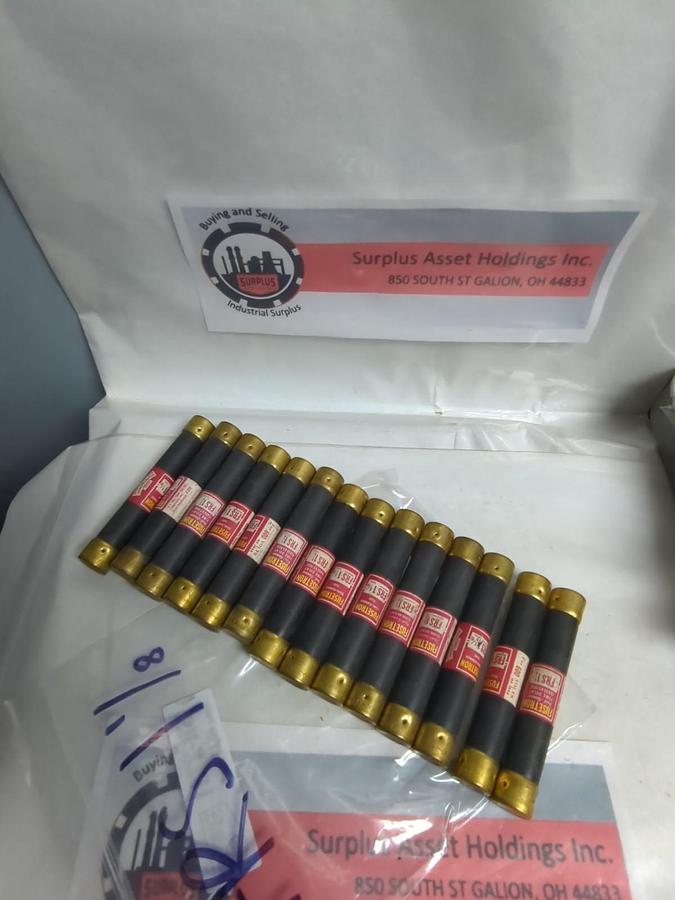 Used COOPER BUSSMANN,FRS-1-1/8,FUSETRON 1-1/8 AMP FUSE LOT OF 14 PRE-OWNED