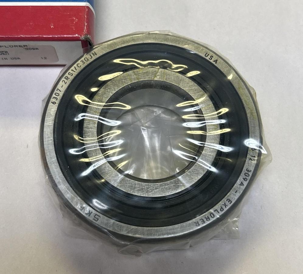 SKF,63072RSJEM,DEEP GROOVE BALL BEARING NOS