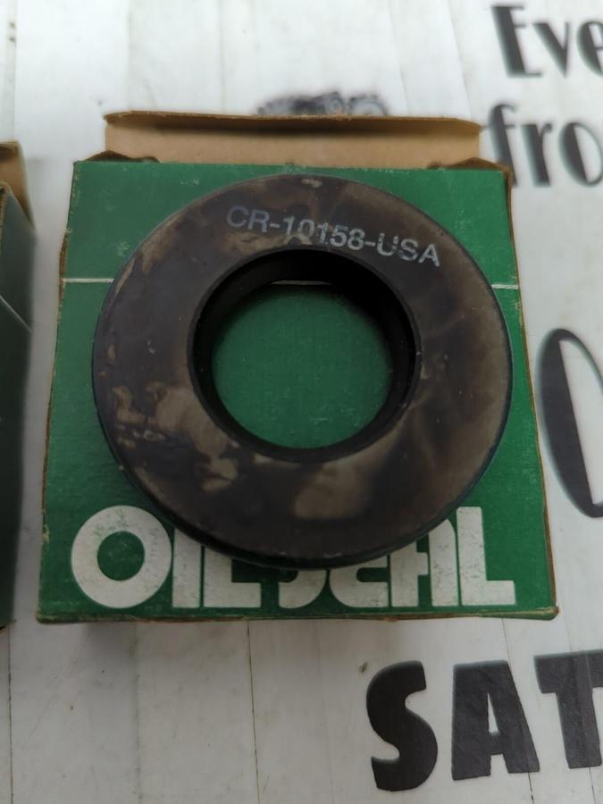 CHICAGO RAWHIDE,10158,OIL SEALS LOT OF 2 NOS