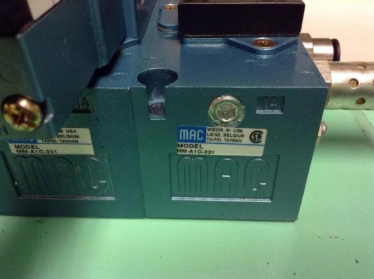 MAC,12 MV-A1C-A111-PM-111JC,Solenoid Bank Valves and 12 PME-111 solenoids