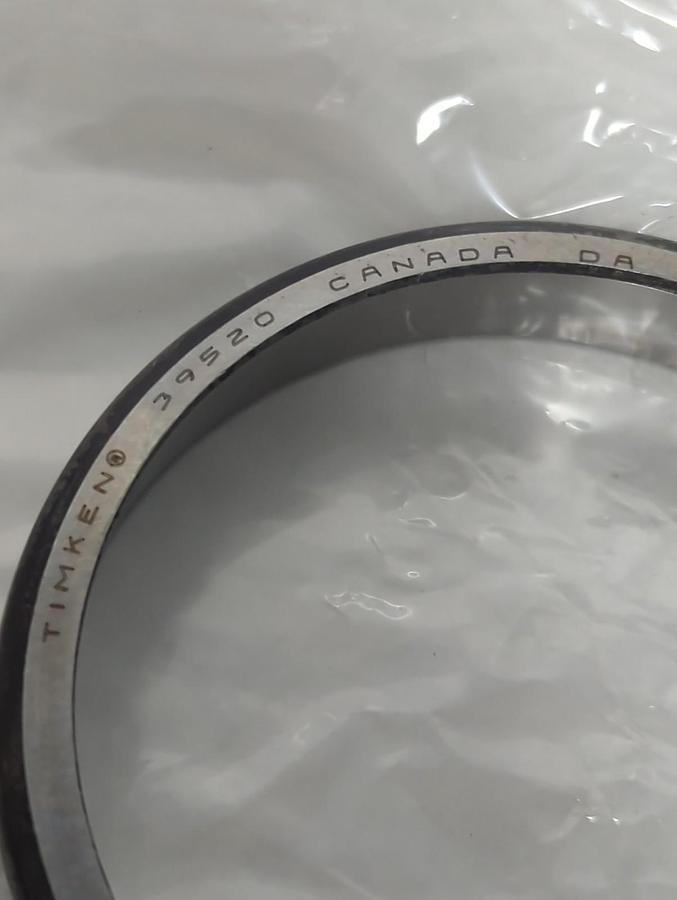 Used TIMKEN,39520,ROLLER BEARING CUP PRE-OWNED