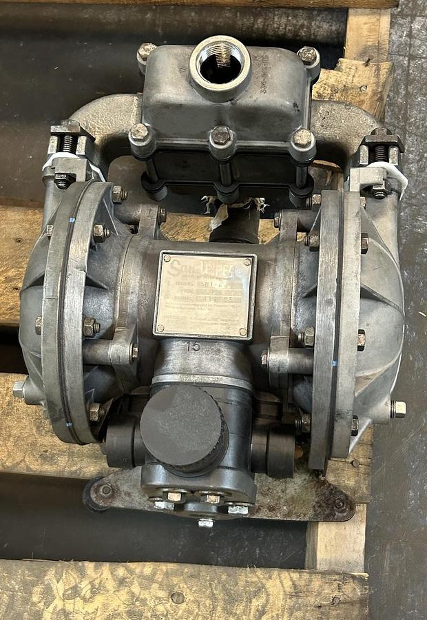 Used SANDPIPER WARREN RUPP,SB1-A,TYPE SGN-4-SS DIAPHRAGM PUMP